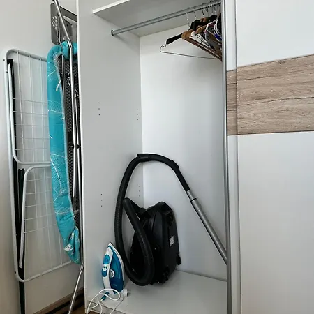 Self Check-in, Danube Bank, Free Parking Apartment *