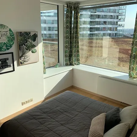 Self Check-in, Danube Bank, Free Parking *