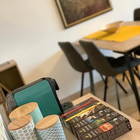 Apartment Self Check-in, Danube Bank, Free Parking