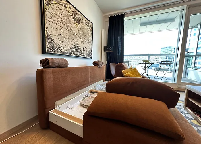 Self Check-in, Danube Bank, Free Parking